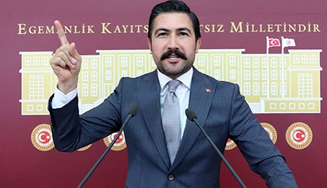 AK Parti’de BAE depremi: Cahit Özkan görevden alındı